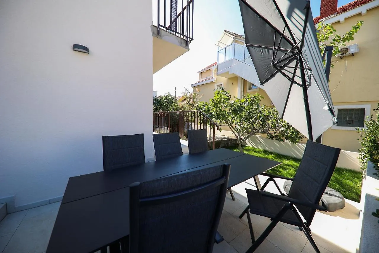 Apartmani Diklo Zadar