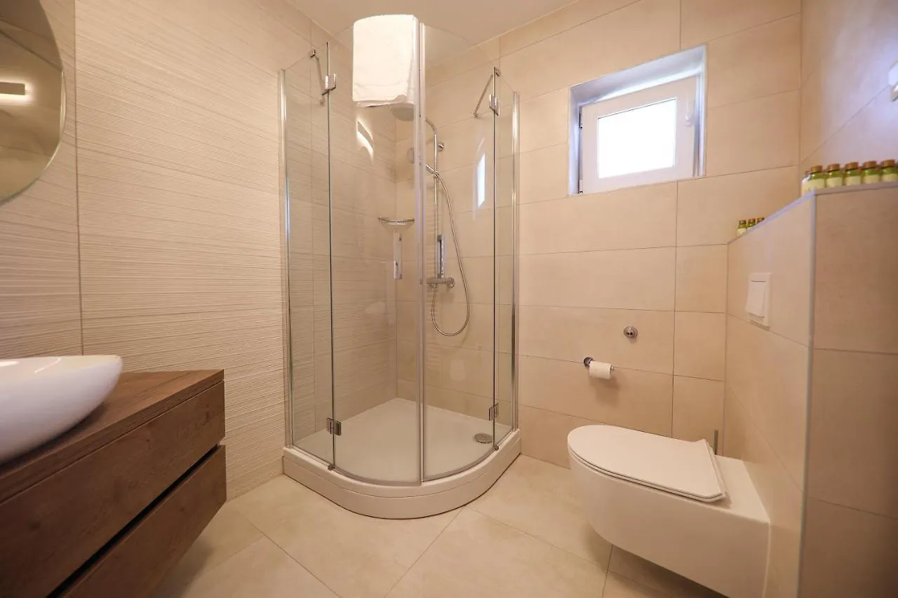 Apartmani Diklo Zadar 0*,