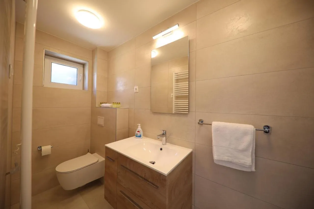 Apartmani Diklo Zadar 0*,