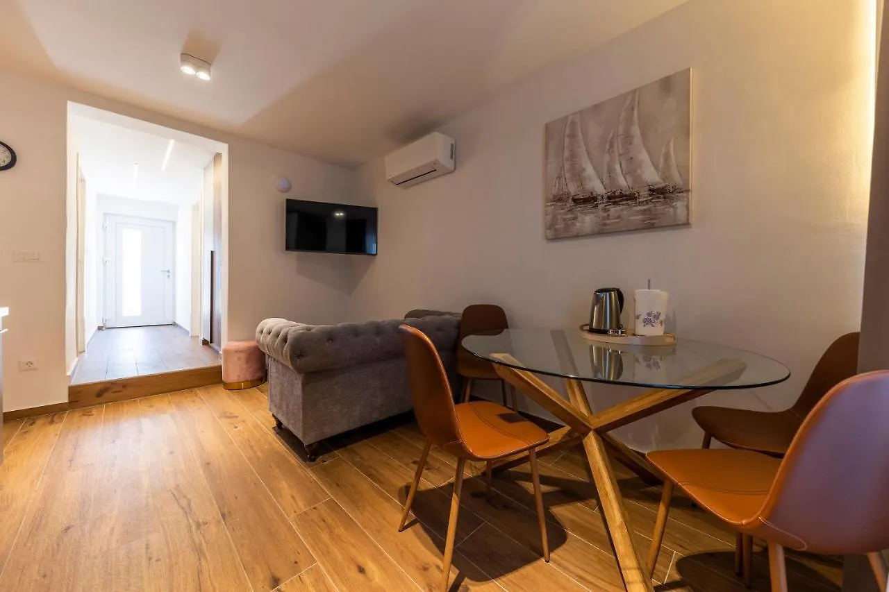 Apartmani Diklo Zadar 0*,