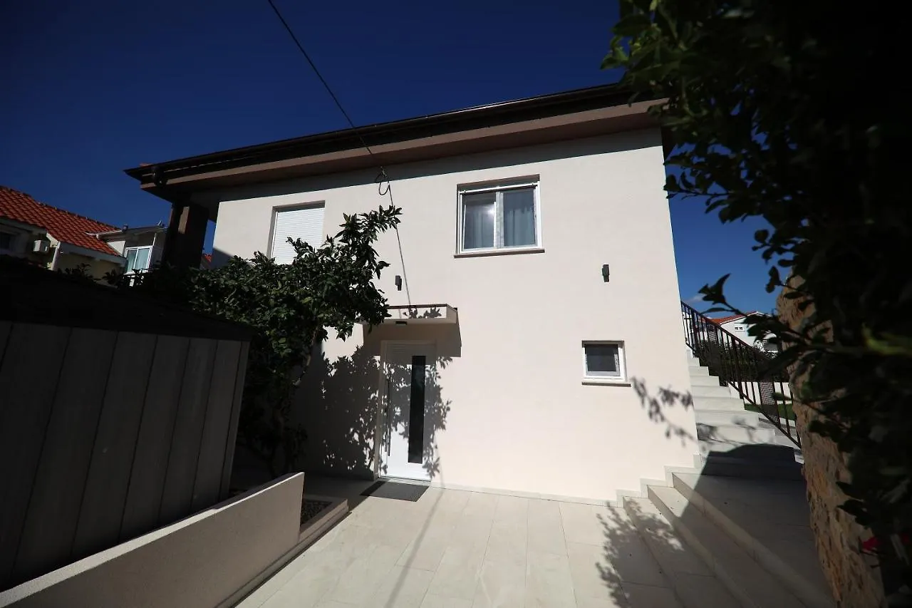 Apartmani Diklo Zadar Apartment