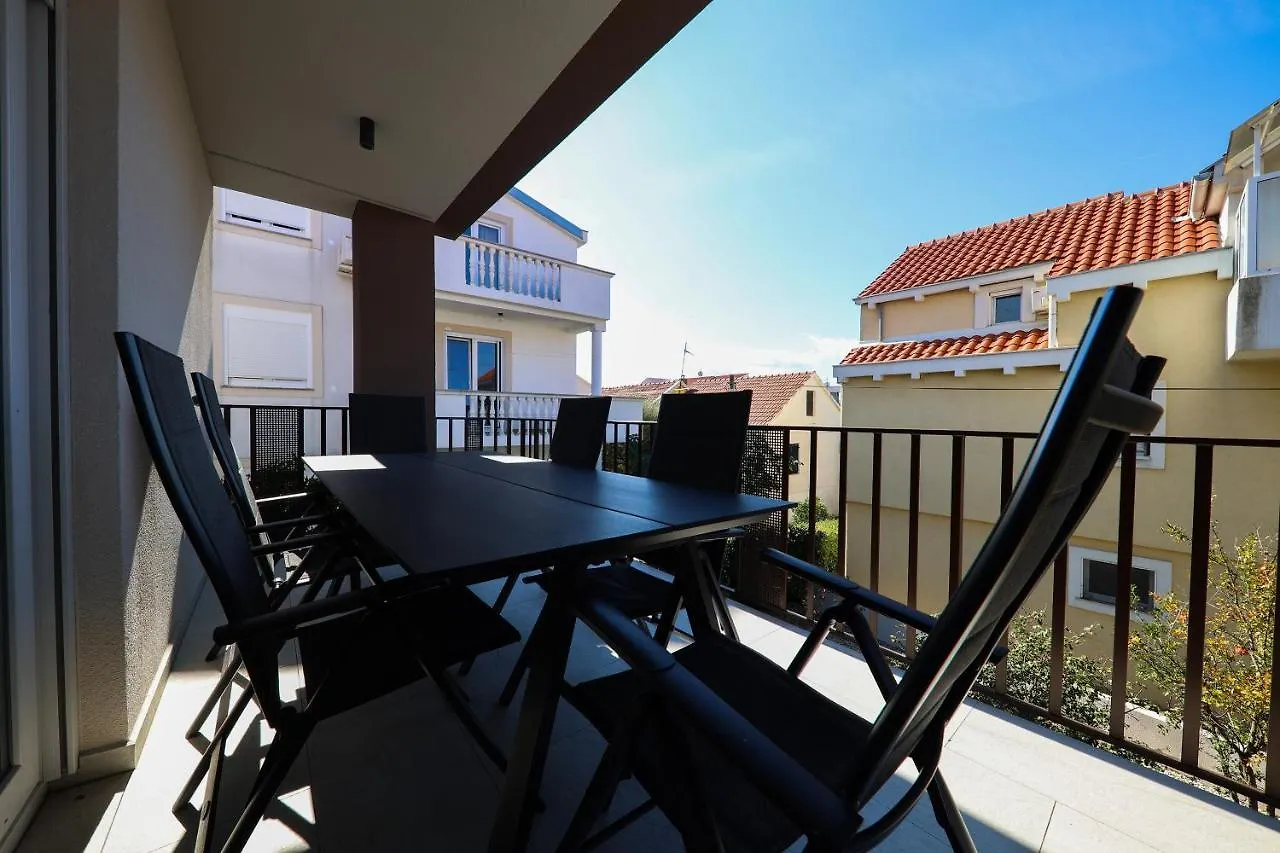 Apartmani Diklo Zadar Apartment